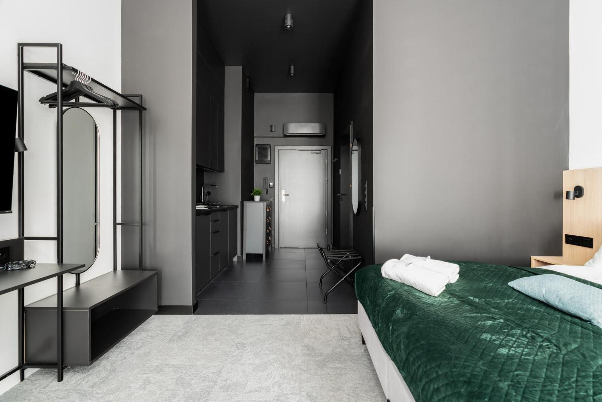 Citycenter Sauna & Fitness Apartments Podgorna By Renters Prestige Posen Exterior foto
